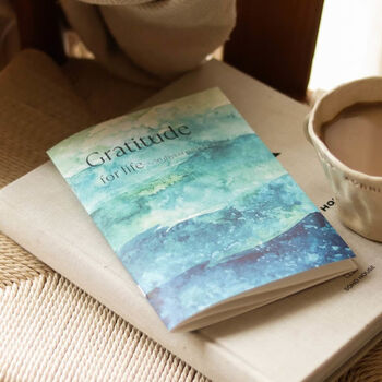 The Gratitude Journal: 30 Days, 30 Curious Prompts, 6 of 11