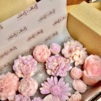 Handmade Box Of Flower Garden Soy Wax Melts, 6 of 12