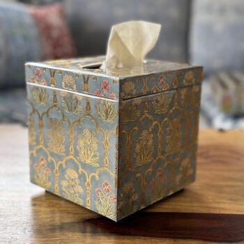 Facial Cube Tissue Holder With Magnetic Cover, 9 of 11