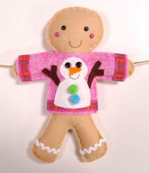 Sewing Kit Gingerbread Men In Jumpers Christmas Garland, 7 of 10
