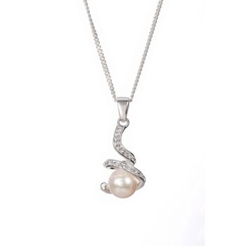 Emily And Ophelia Freshwater Pearl Crystal Necklace, 2 of 3