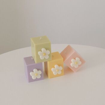 Daisy Soy Wax Candle, 3 of 7