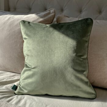 Pimpernel Bayleaf William Morris 18' Cushion Cover, 2 of 2