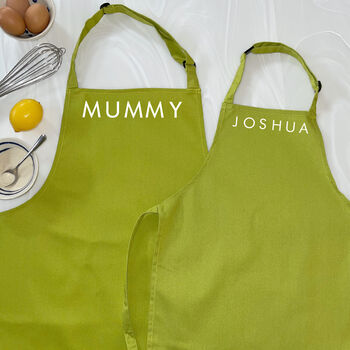 Personalised Mummy And Me Apron Set, 6 of 8