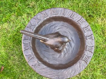 Cast Iron Metal Bird Bath And Feeder Bowl With Sundial Brown Garden, 3 of 6