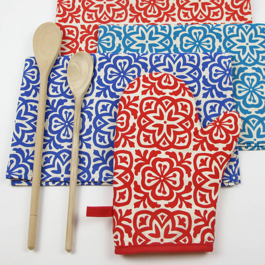 Moroccan Tile Print Organic Cotton Oven Mitt By Helen Rawlinson Moroccan Tile Print Organic Cotton Oven Mitt