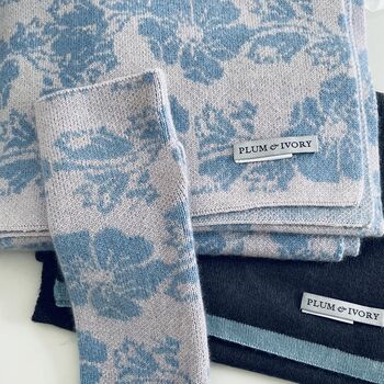 Women's Floral Cashmere Scarf Lavender, 3 of 6