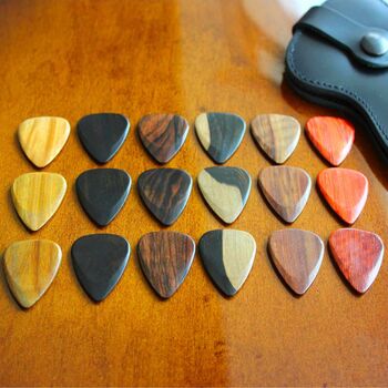 18 Electric Guitar Picks In A Leather Christmas Wallet, 11 of 12