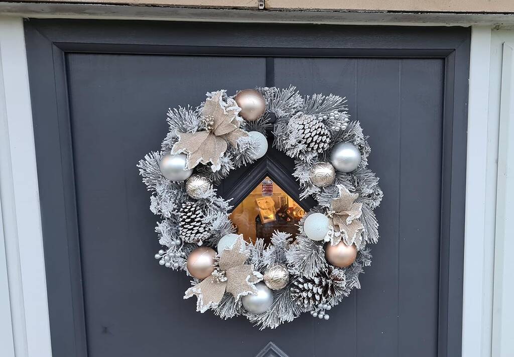 Frosted Christmas Wreath 50cm