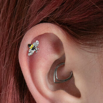 Enamel Bee Cartilage Earring, 2 of 4