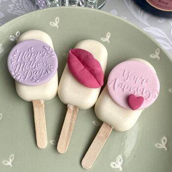 'Pucker Up' Mother's Day Trio Of Cakesicles, 10 of 12