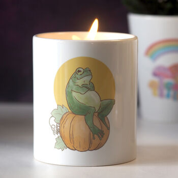 Personalised 'Frog Gives No Fucks' Ceramic Candle, 4 of 4