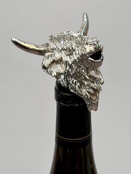 Highland Cow Bottle Pourer, 2 of 3