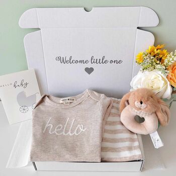 Unisex Baby Outfit Gift Set, 2 of 8