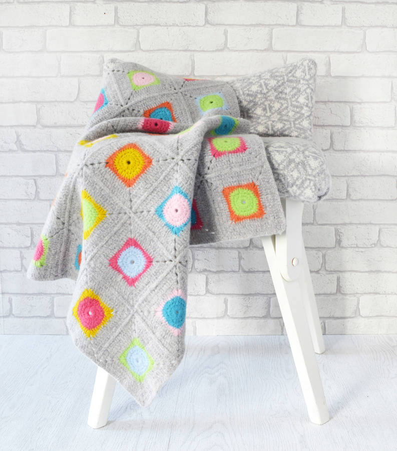 Blanket Crochet Kit for Beginners. Granny Square Crochet -   Crochet  kit, Crochet granny square blanket, Granny square blanket