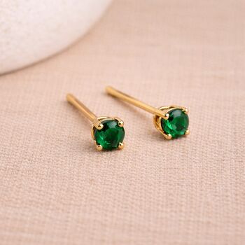 Solid 9ct Gold May Emerald Birthstone Stud Earrings – 4mm, 2 of 3