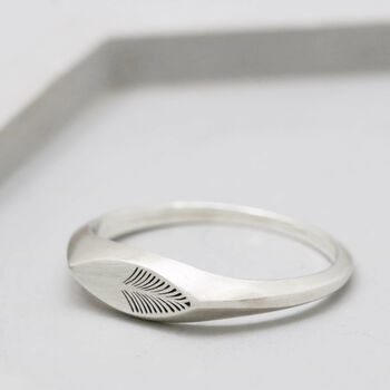 Engraved Sterling Silver Oval Signet Ring Deco Feather, 3 of 6