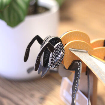 Build Your Own Honey Bee, 8 of 12