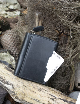 Woman's Medium Size Vintage Black Leather Purse Wallet, 3 of 8