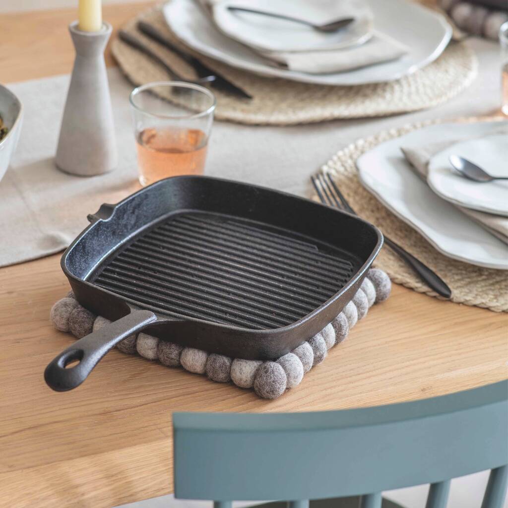 cast-iron-griddle-pan-by-all-things-brighton-beautiful