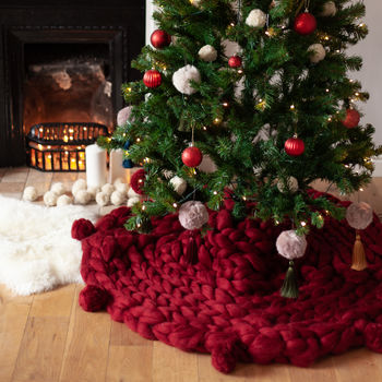 Giant Knit Christmas Tree Skirt, 4 of 6