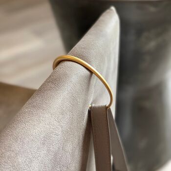 Table Hanger For Purse, Bag Or Handbag In Gold Metal, 4 of 8