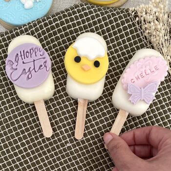 Personalised Easter Trio Of Cakesicles, 5 of 10