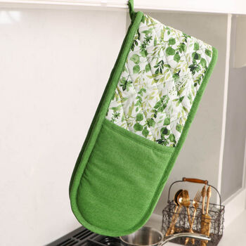 Botanical Personalised Apron And Oven Glove Gift Set, 4 of 11