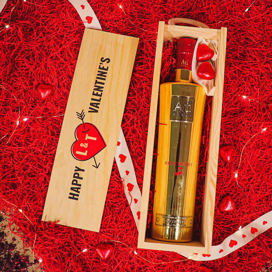 Personalised Au Vodka Anniversary Gift Set By SpiritSmith