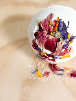 The Awakening Bath Bomb, 5 of 7
