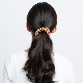 100% Silk Small Scrunchie Organic, 2 of 3