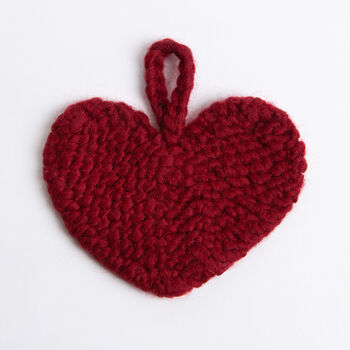 Heart Garland Knitting Kit Easy Valentines, 5 of 6