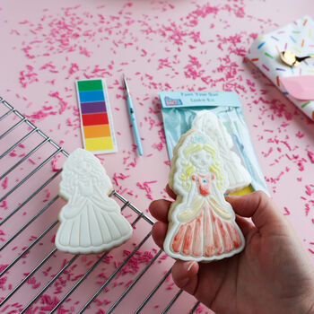 Royal Frosting: Paint Your Own Princess Cookie, 4 of 6