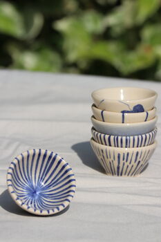 Matrix Ceramic Pinch Pot, 2 of 3