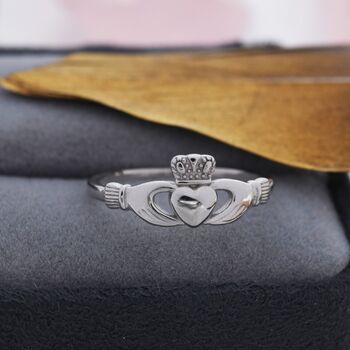 Sterling Silver Claddagh Ring, 5 of 12