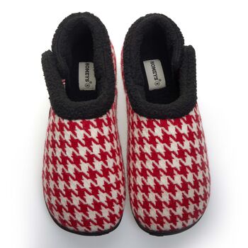 Turbo Red And White Dogtooth Mens Slippers Indoor/Garden Shoes, 9 of 9