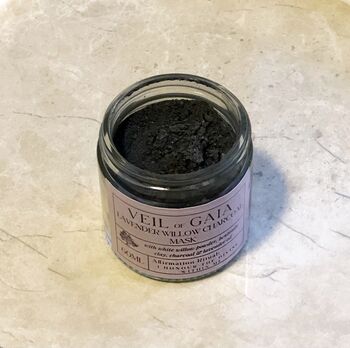 Willow Detox Mask, 2 of 3