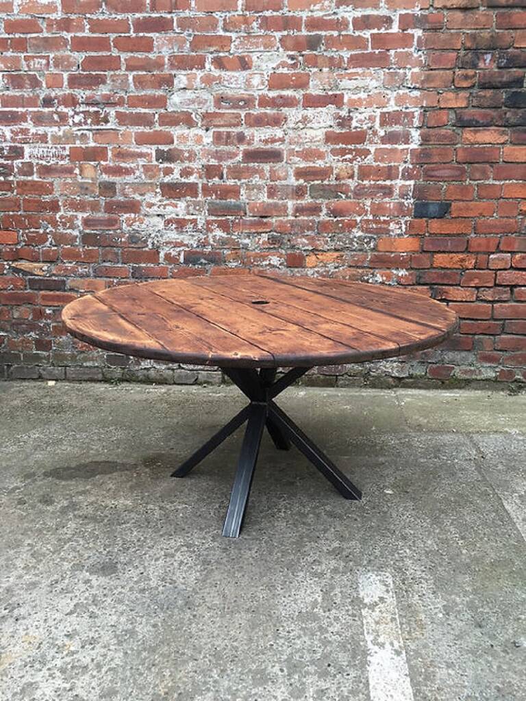 Industrial Reclaimed Round Dining Table 042, 1 of 6