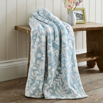 Cozy Mables Garden Leaves Supersoft Comfort Throw, 2 of 4