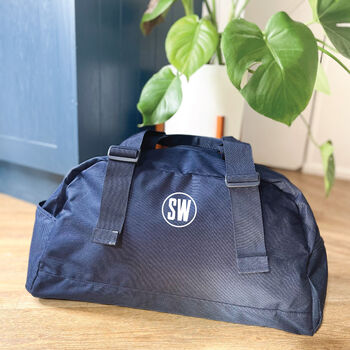Peronalised Gym Holdall With Initials In Circle, 4 of 4