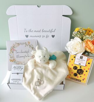 Mum To Be Highland Cow Baby Gift Box, 3 of 9