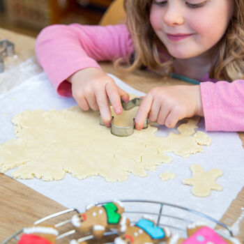 Dolly Biscuit Bake And Craft Kit, 3 of 9