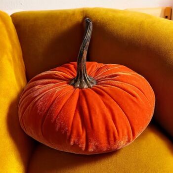 Autumn And Halloween Decor 15cm Velvet Pumpkins Free Lights, 7 of 10