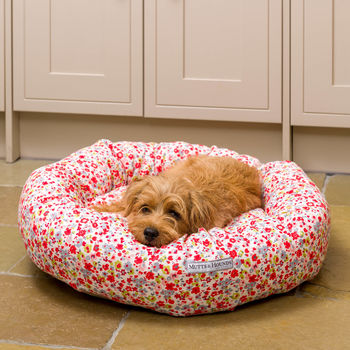 la doggie vita plush donut bed