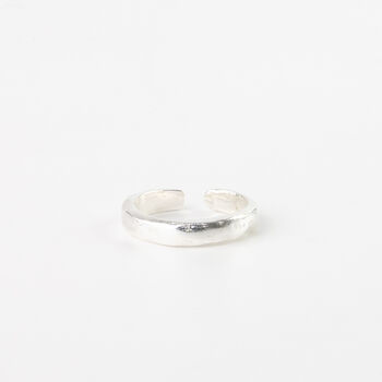 Textured Minimalist Toe Ring, 2 of 3