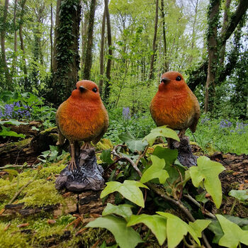 Pair Of Robin On A Tree Stump Garden Ornaments, 5 of 11