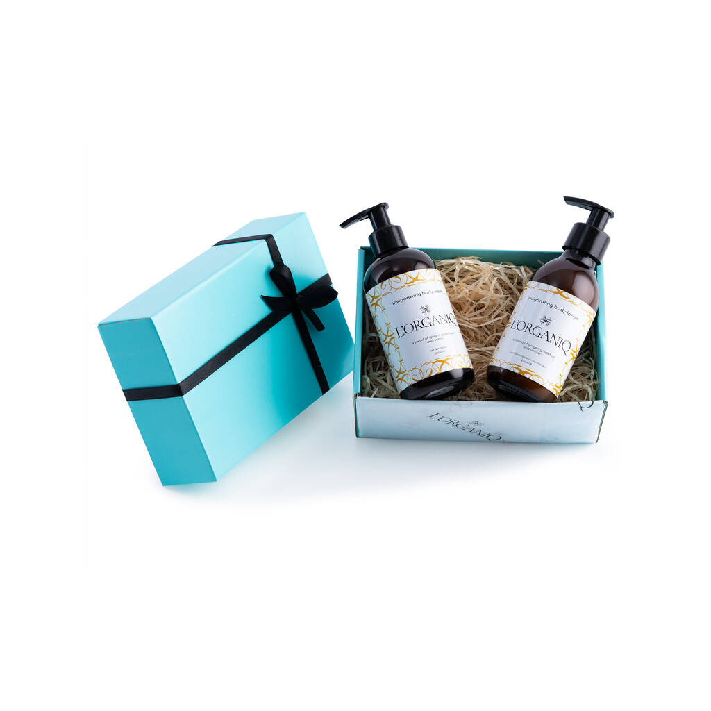 Invigorating Body Wash And Lotion Gift Box By