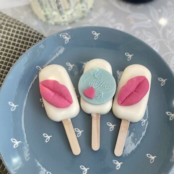 'Pucker Up' Mother's Day Trio Of Cakesicles, 8 of 12