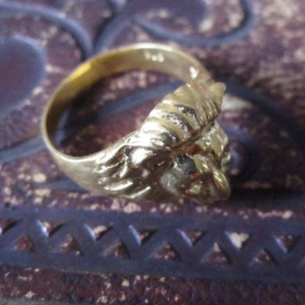 925 Lion Ring By Maitri