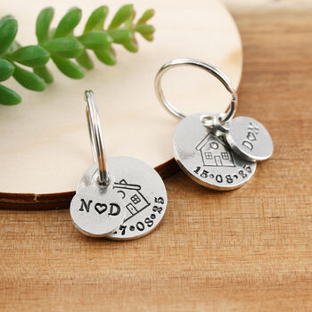 New Home Housewarming Gift Round Pewter Keyring With Date And Initials, 5 of 6